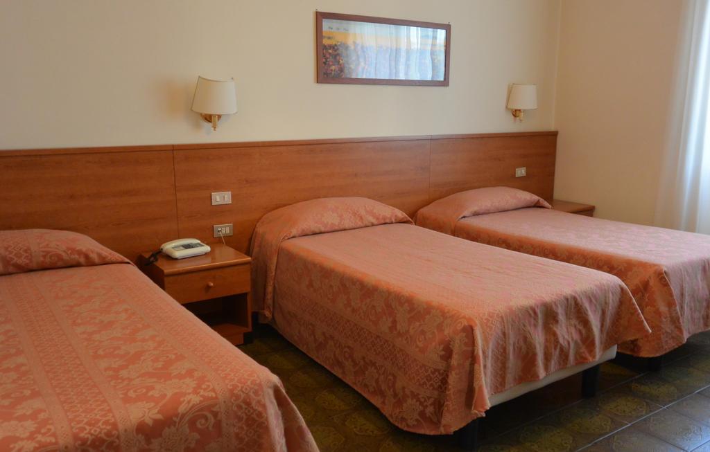 Hotel Rosengarten Pavia Ngoại thất bức ảnh