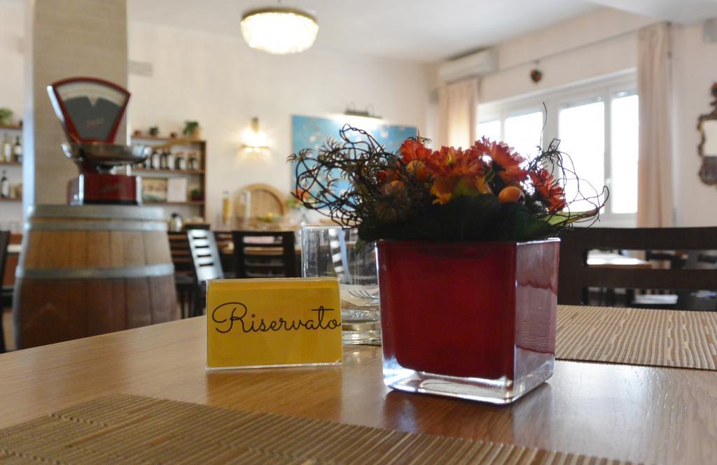 Hotel Rosengarten Pavia Ngoại thất bức ảnh